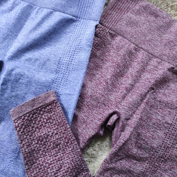 PETITE LOT ARTICLES of CLOTHING - Picture 2 of 7